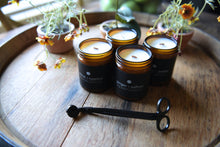 Load image into Gallery viewer, matte black candle wick trimmer