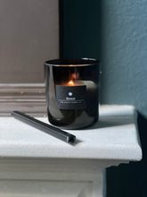 Load image into Gallery viewer, Holiday candle and USB lighter
